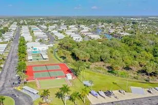 2 Jade Dr, Naples, FL 34114 - Photo 41