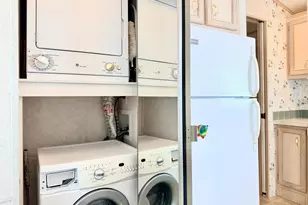 2 Jade Dr, Naples, FL 34114 - Photo 7