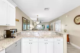 160 Palm St, Marco Island, FL 34145 - Photo 9