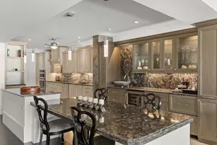 406 La Peninsula Blvd, Naples, FL 34113 - Photo 11