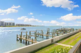 406 La Peninsula Blvd, Naples, FL 34113 - Photo 27