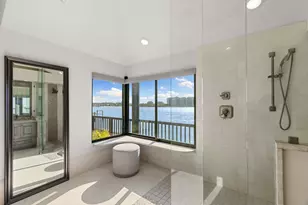 406 La Peninsula Blvd, Naples, FL 34113 - Photo 23