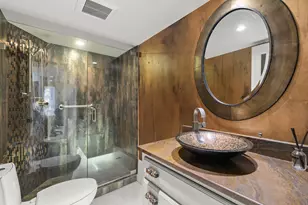 406 La Peninsula Blvd, Naples, FL 34113 - Photo 23