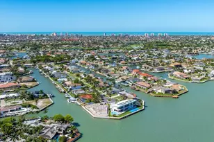 1798 Wavecrest Ct, Marco Island, FL 34145 - Photo 51