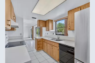 1256 Bluebird Avenue, Marco Island, FL 34145 - Photo 3