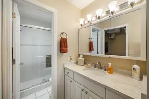 1045 Mainsail, Naples, FL 34114 - Photo 17