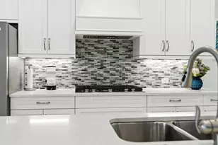 14386 Laguna Spgs Ln, Naples, FL 34114 - Photo 11