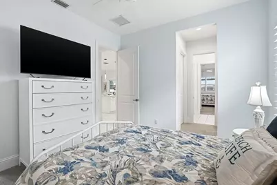 14386 Laguna Springs Lane, Naples, FL 34114 - Photo 23