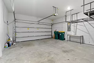 2055 Grove Dr, Naples, FL 34120 - Photo 21