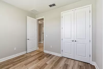 2055 Grove Drive, Naples, FL 34120 - Photo 9