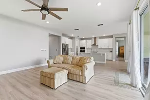 2055 Grove Dr, Naples, FL 34120 - Photo 25