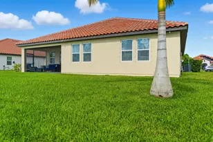 2055 Grove Dr, Naples, FL 34120 - Photo 53