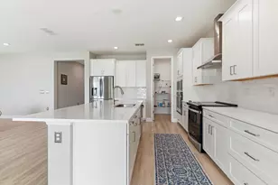 2055 Grove Dr, Naples, FL 34120 - Photo 33