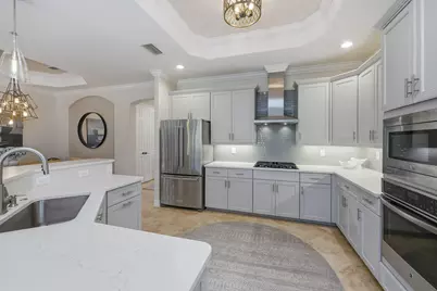 2842 Aviamar Circle, Naples, FL 34114 - Photo 3