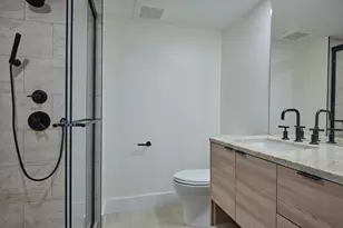 322 Harbour Dr, Naples, FL 34103 - Photo 23