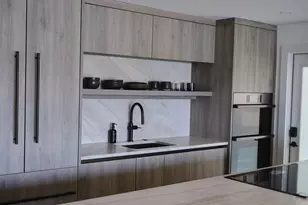 322 Harbour Dr, Naples, FL 34103 - Photo 11