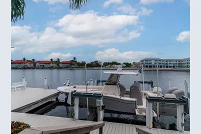 51 S Seas Court, Marco Island, FL 34145 - Photo 27