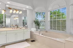 51 S Seas Ct, Marco Island, FL 34145 - Photo 15