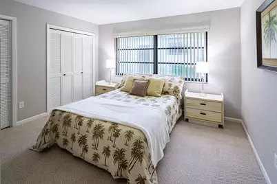 631 Diplomat Court, Marco Island, FL 34145 - Photo 9