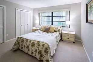 631 Diplomat Ct, Marco Island, FL 34145 - Photo 9