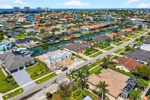 400 Waterleaf Ct, Marco Island, FL 34145 - Photo 47