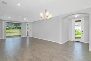 14559 Edgewater Cir, Naples, FL 34114 - Photo 7