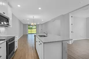 14559 Edgewater Cir, Naples, FL 34114 - Photo 5