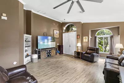 1909 Par Drive, Naples, FL 34120 - Photo 3