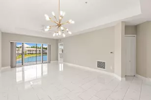 7846 Regal Heron Circle, Naples, FL 34104 - Photo 7