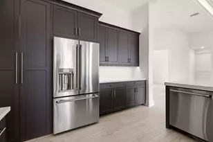 1075 Bonita Ct, Marco Island, FL 34145 - Photo 15