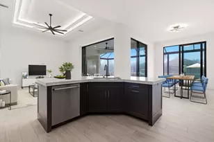 1075 Bonita Ct, Marco Island, FL 34145 - Photo 7