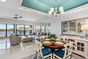 232 La Peninsula Blvd, Naples, FL 34113 - Photo 5