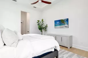 1749 Wavecrest Ct, Marco Island, FL 34145 - Photo 19