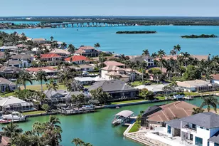 1749 Wavecrest Ct, Marco Island, FL 34145 - Photo 45