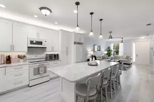 15068 Summit Pl Cir, Naples, FL 34119 - Photo 7