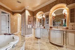 580 S Heathwood Dr, Marco Island, FL 34145 - Photo 29