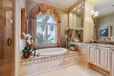 580 S Heathwood Drive, Marco Island, FL 34145 - Photo 35