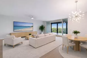 425 Cove Tower Dr, Naples, FL 34110 - Photo 1