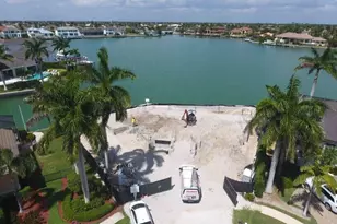 1261 Osprey Ct, Marco Island, FL 34145 - Photo 3