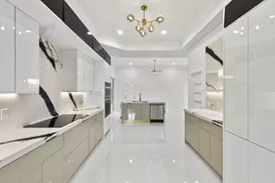 741 Holly Ct, Marco Island, FL 34145 - Photo 11