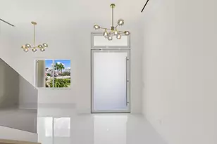 741 Holly Ct, Marco Island, FL 34145 - Photo 5