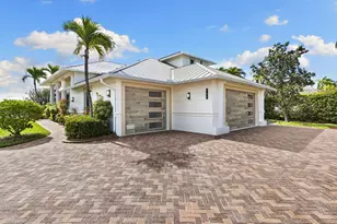 741 Holly Ct, Marco Island, FL 34145 - Photo 3