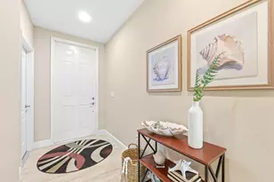 6977 Avalon Cir, Naples, FL 34112 - Photo 3