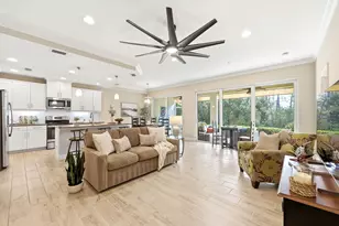 6977 Avalon Cir, Naples, FL 34112 - Photo 5