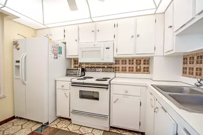 320 Seaview Court #1011, Marco Island, FL 34145 - Photo 5