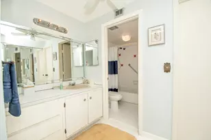 320 Seaview Ct, Marco Island, FL 34145 - Photo 7