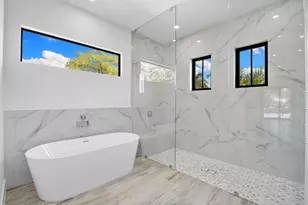 82 Tahiti Rd, Marco Island, FL 34145 - Photo 21