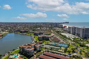 601 Seaview Ct, Marco Island, FL 34145 - Photo 31
