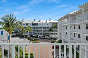 140 Palm St, Marco Island, FL 34145 - Photo 31