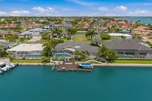 1741 Wavecrest Ct, Marco Island, FL 34145 - Photo 43